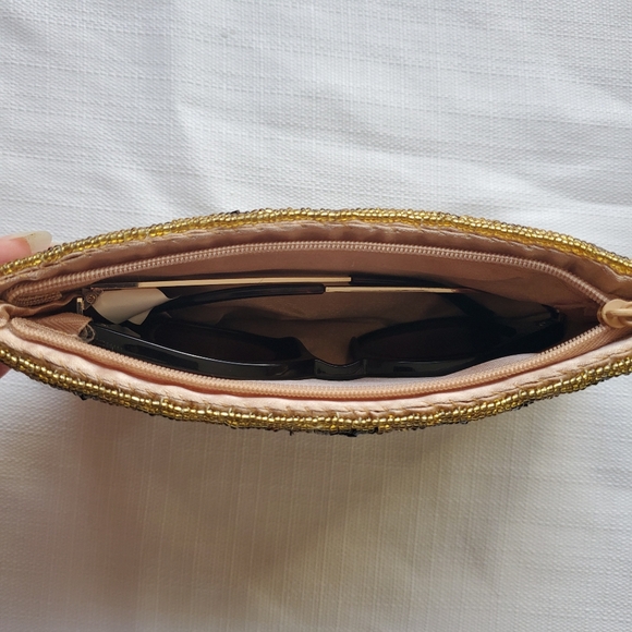 Beaded Leopard Clutch - Picture 6 of 6